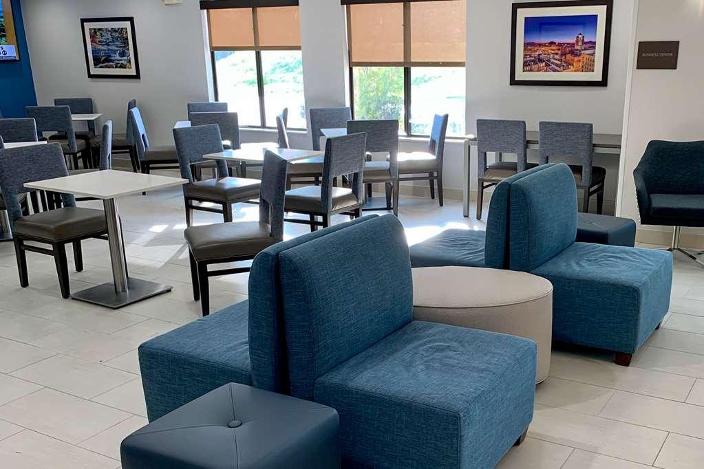 Comfort Inn & Suites Troutville - Roanoke North - Daleville Restaurang bild